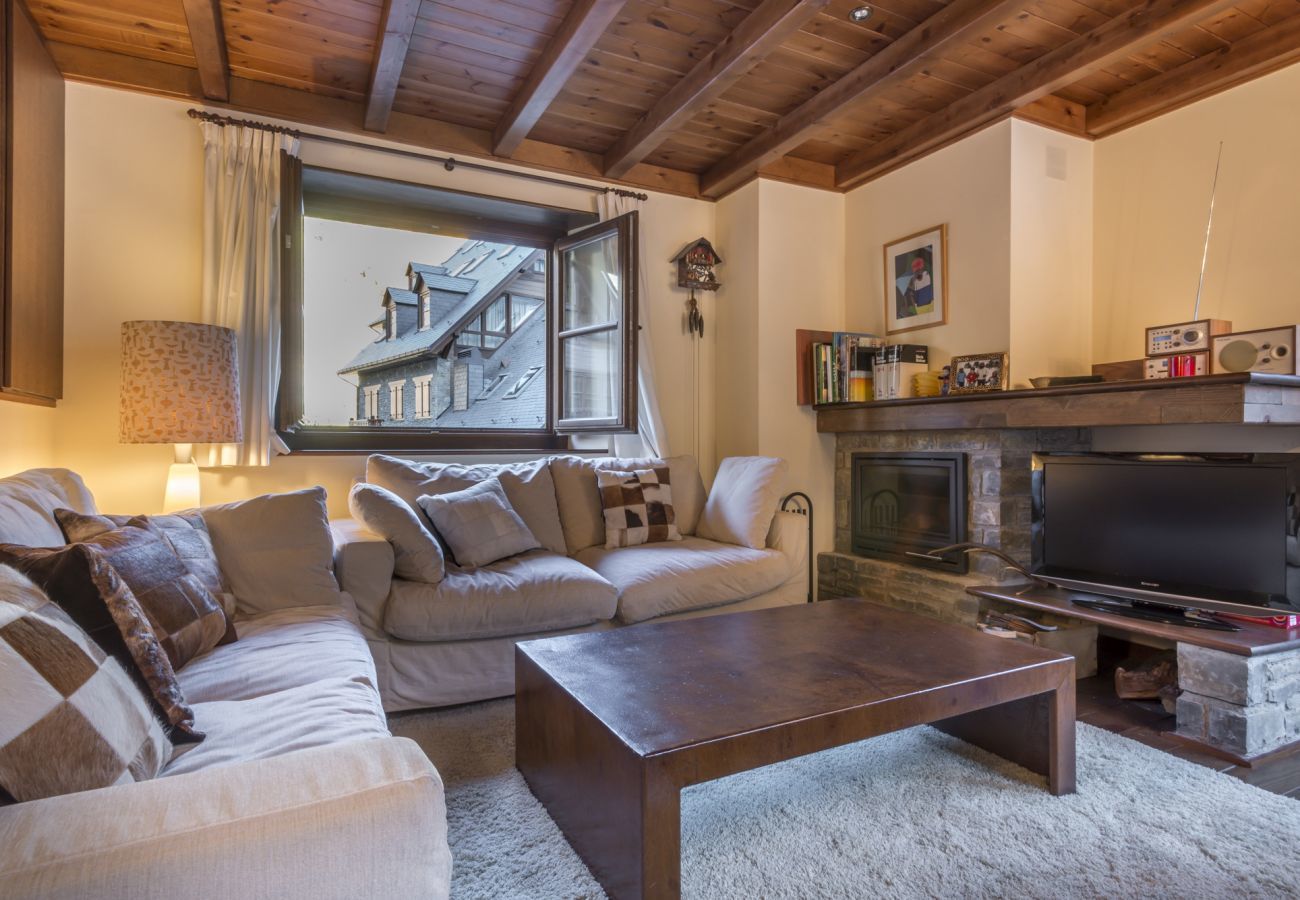 Apartamento en Baqueira - Jireta by Totiaran