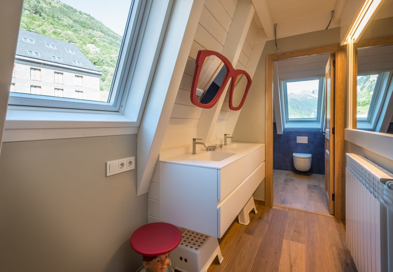 Casa en Baqueira - Casa Lobo by Totiaran