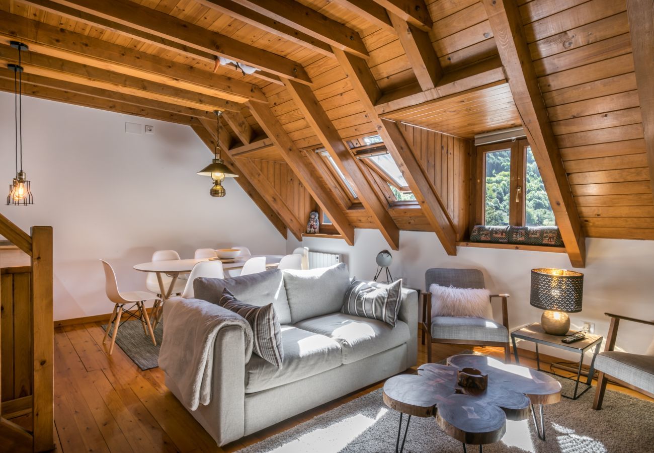 Apartamento en Arties - Liat by Totiaran