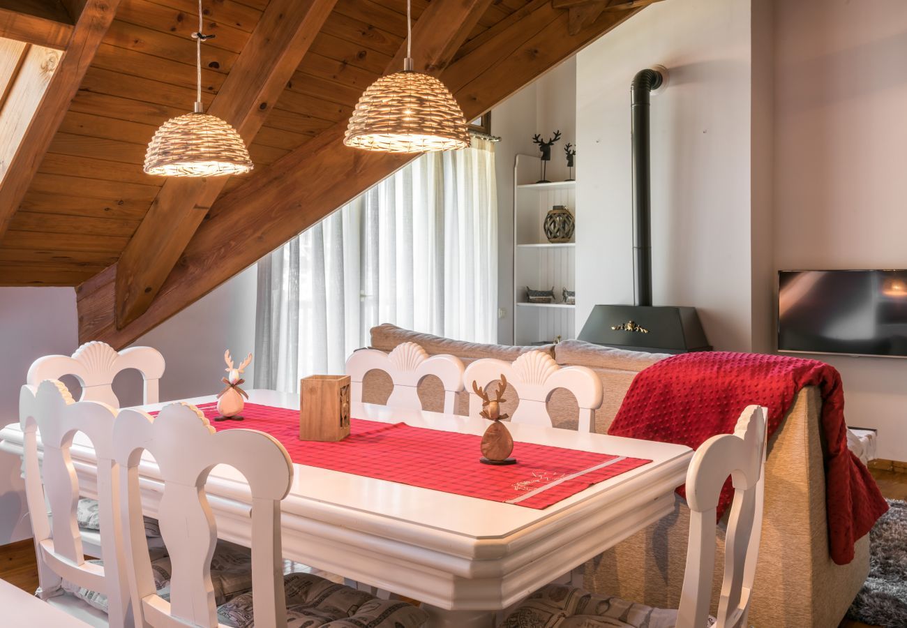 Apartamento en Vielha e Mijaran - Montcorbison by Totiaran