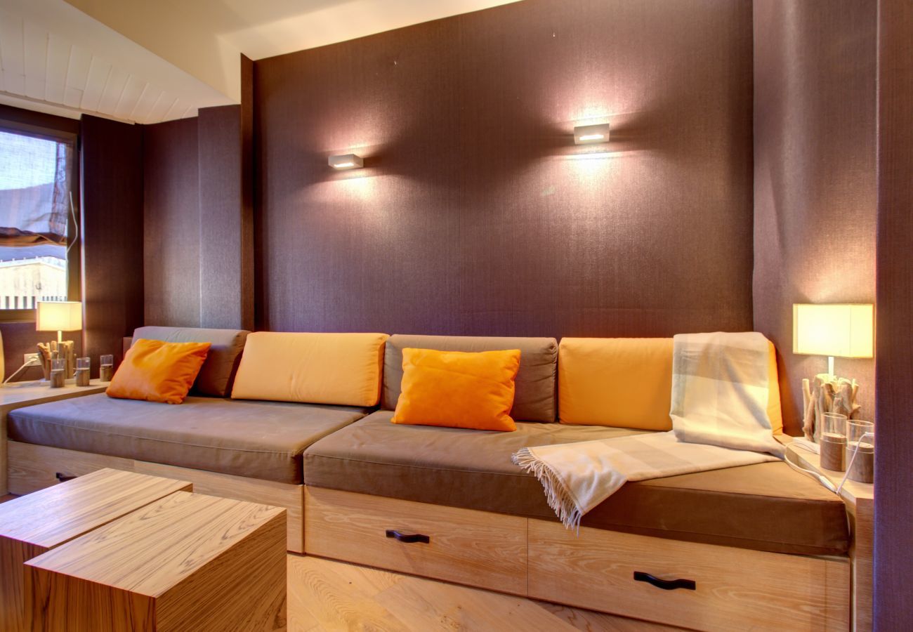 Salón comedor Camarote by Totiaran, apartamento Baqueira centro