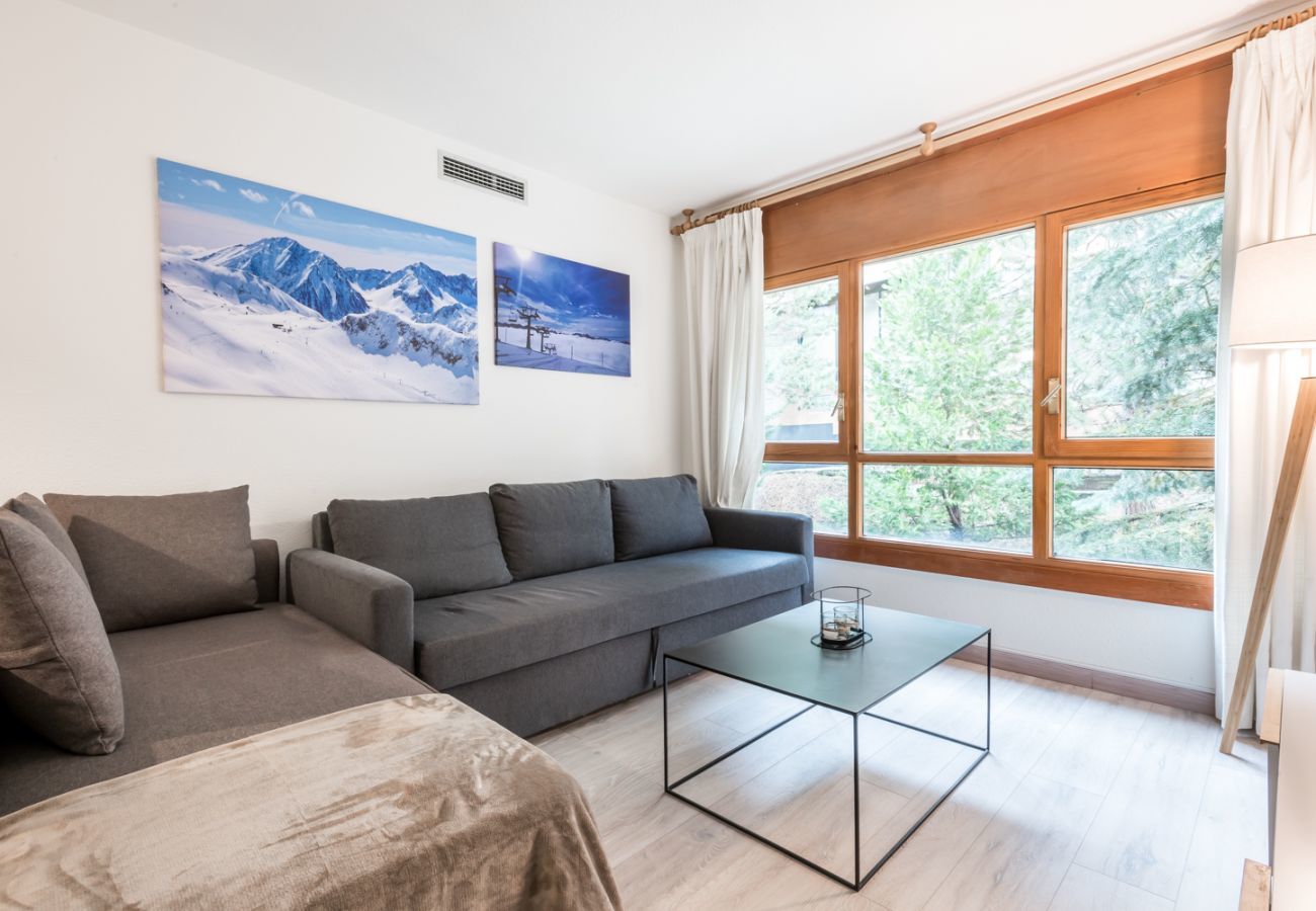 Eth Pradeth by Totiaran comedor, Baqueira centro, a pie de pistas