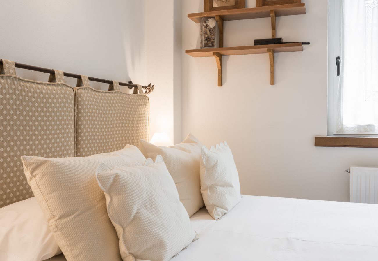 Dormitorio del apartamento Cap dera Vila by Totiaran en Vielha. A 20 minutos de Baqueira