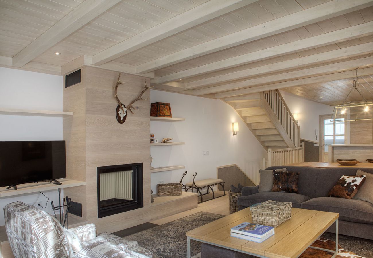 House in Baqueira - Casa Hereisho by Totiaran