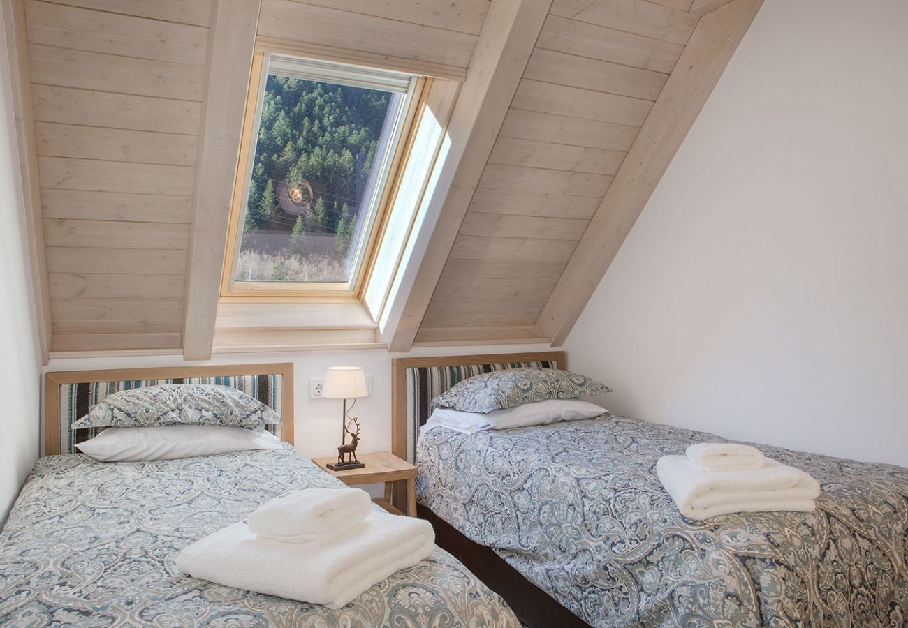 House in Baqueira - Casa Hereisho by Totiaran