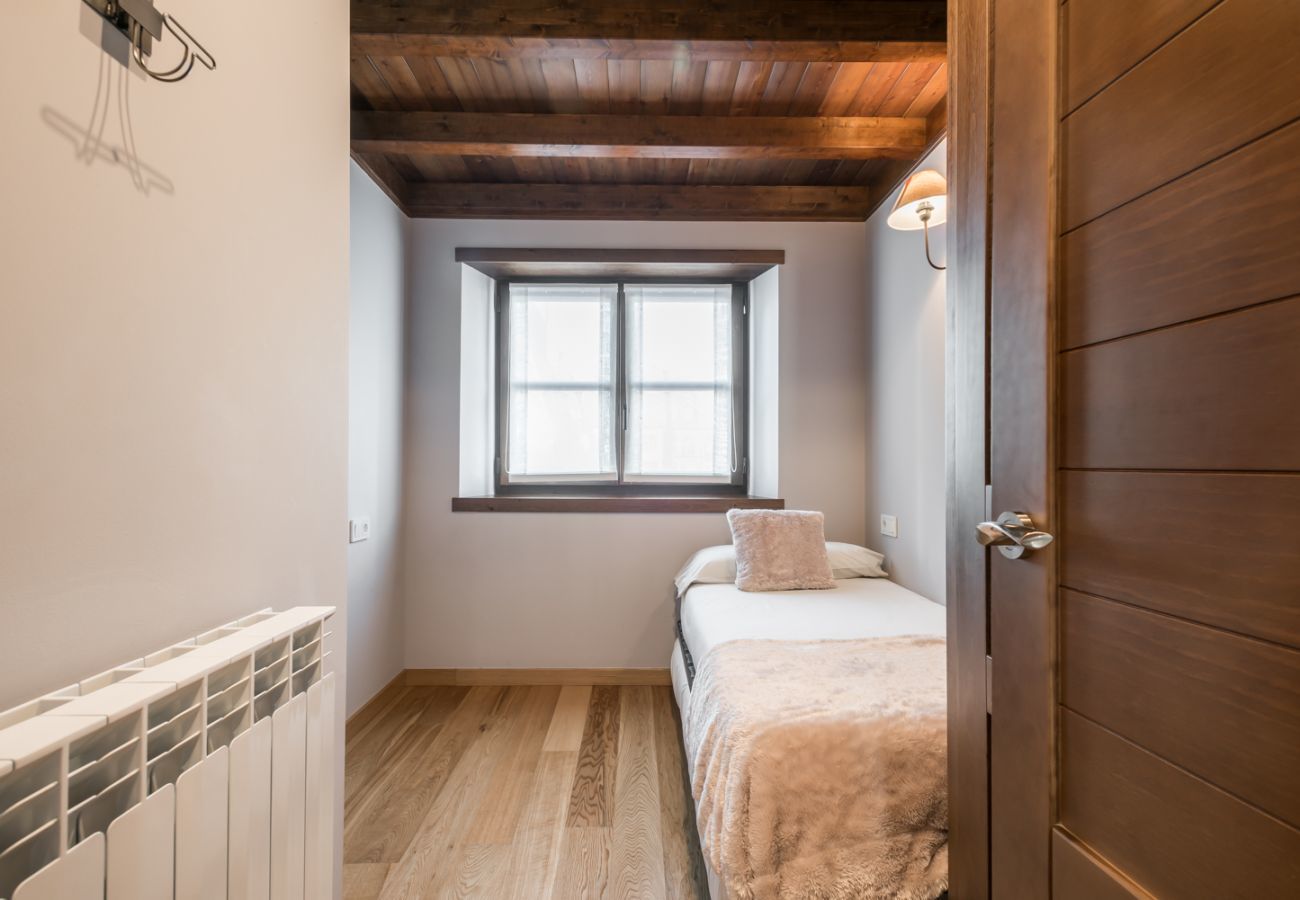 Apartment in Baqueira - Restanca by Totiaran