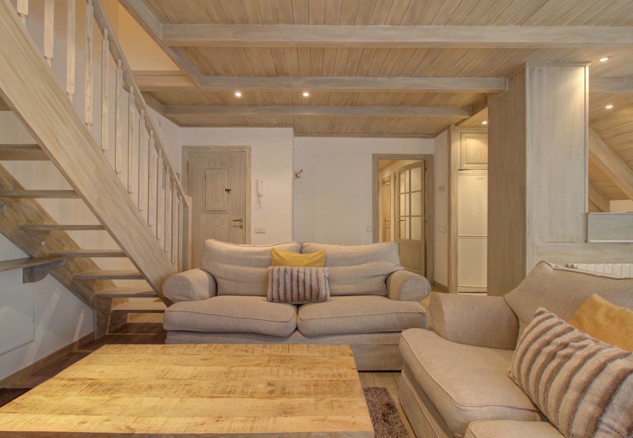 Living room of the Varrados by Totiaran apartment at the foot of the slopes