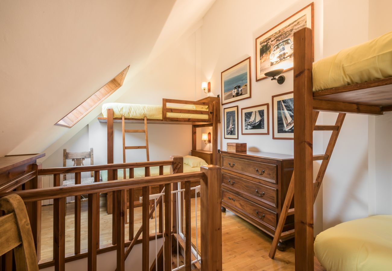 Apartment in Baqueira - Noguera by Totiaran