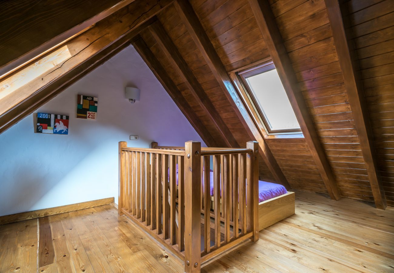 House in Casarilh - Casa Salient by Totiaran