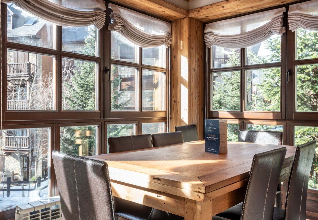 Apartment in Baqueira - Molieres by Totiaran