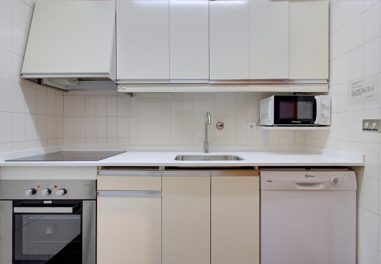 Kitchen Eth Turcalh by Totiaran, Baqueira apartment on the slopes