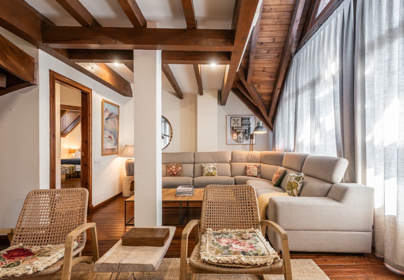 House in Baqueira - Casa Mont Romies by Totiaran