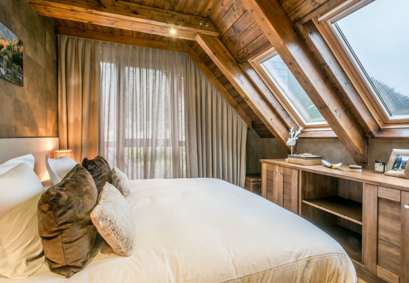 Bedroom Nuevo Artic by Totiaran, Val de Ruda, at the foot of the slopes