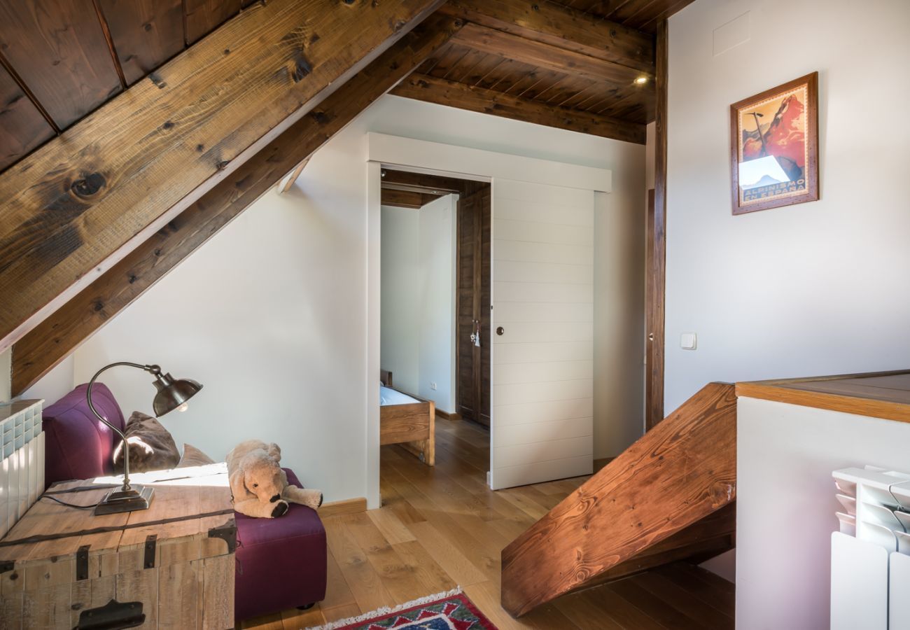 Apartment in Baqueira - Nuevo Artic by Totiaran