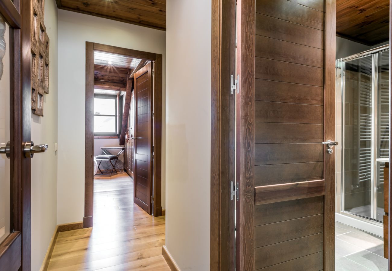 Apartment in Baqueira - Nuevo Artic by Totiaran
