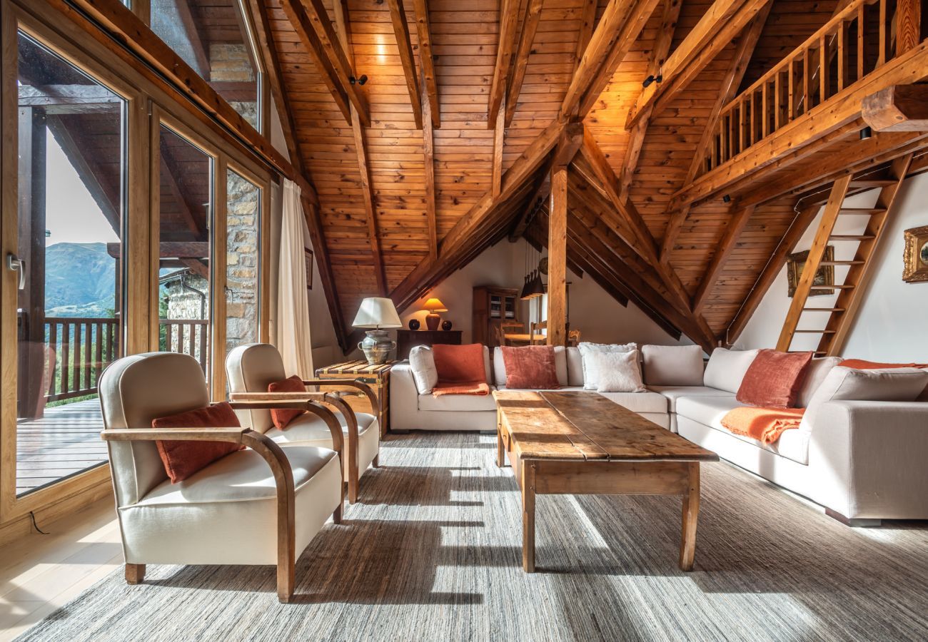 House in Baqueira - Casa Blanhiblar by Totiaran