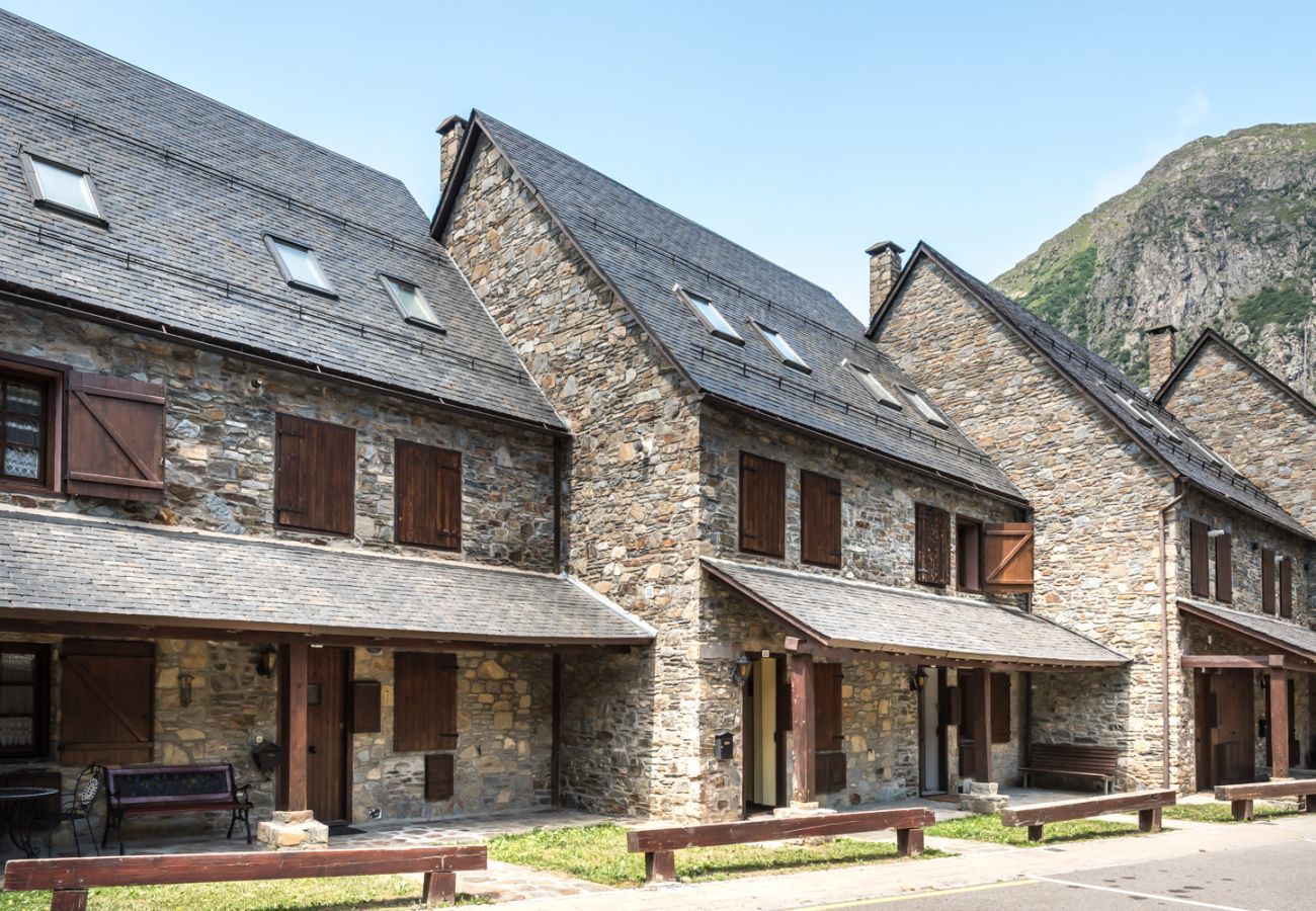 House in Salardú - Casa Pinarrets by Totiaran