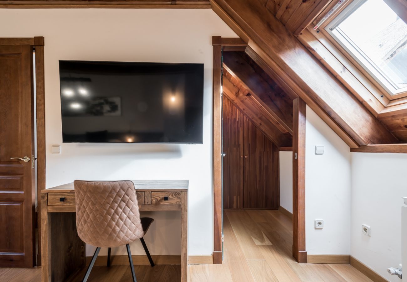Terraced House in Salardú - Casa Pujo by Totiaran