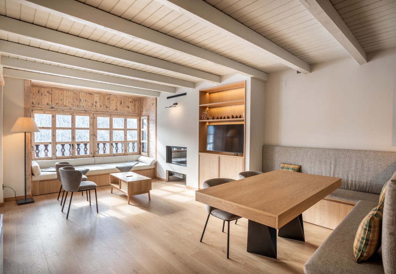 Apartment in Baqueira - Shivau by Totiaran