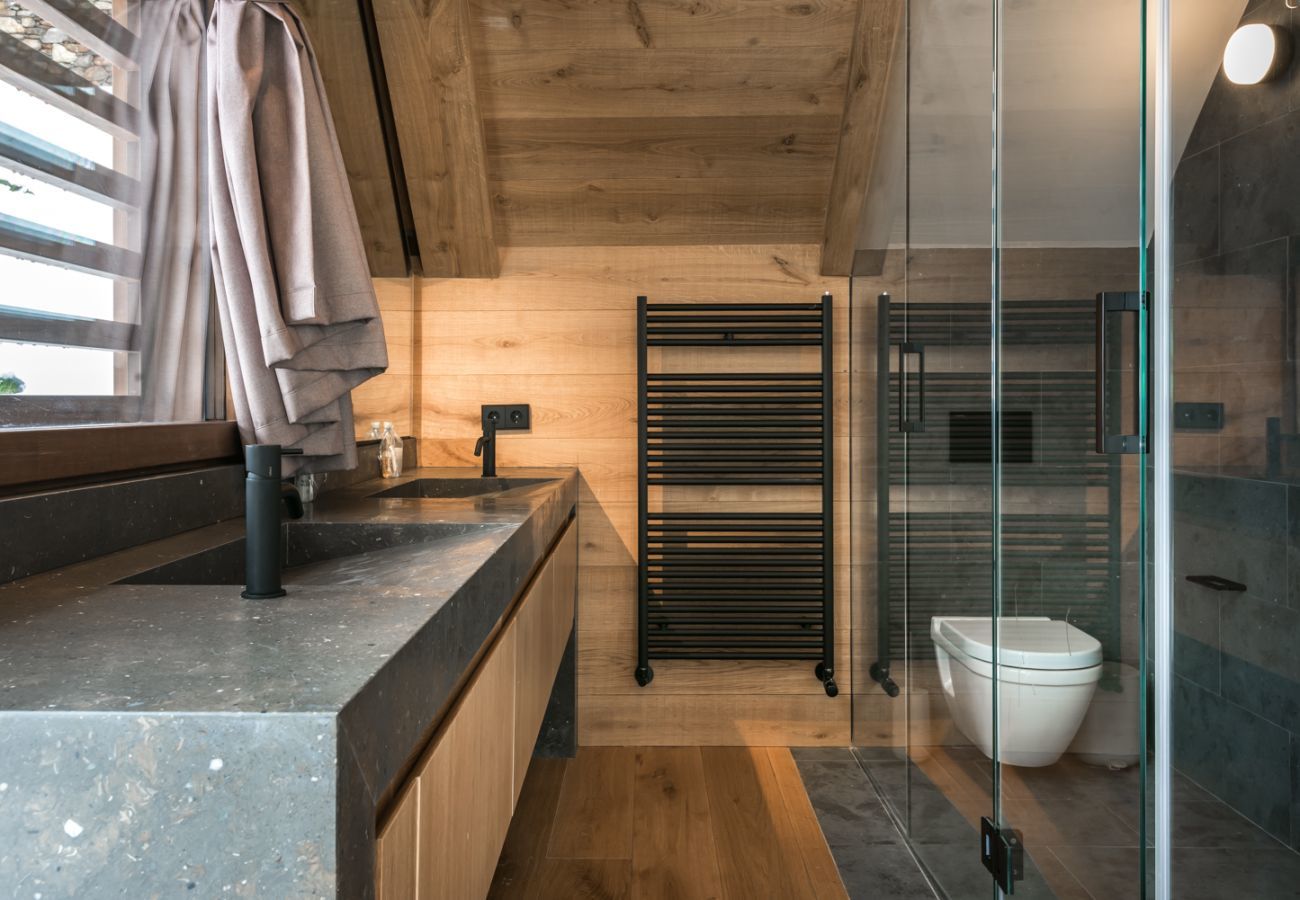 Chalet in Baqueira - Casa Sanglier Deluxe by Totiaran