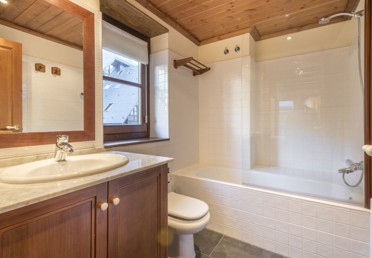 Appartement à Baqueira - Jireta by Totiaran