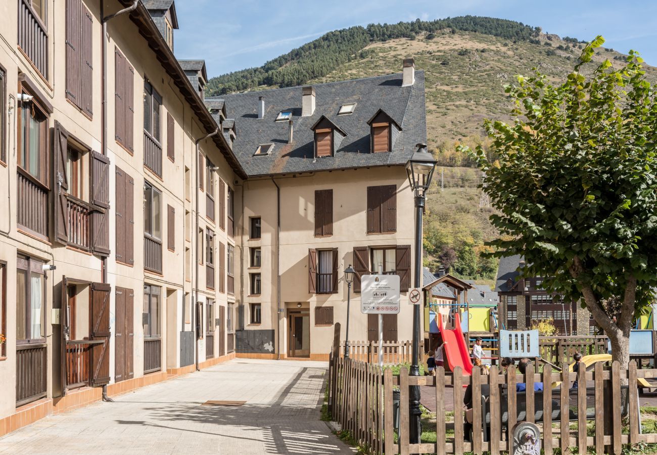Appartement à Vielha e Mijaran - Montcorbison by Totiaran