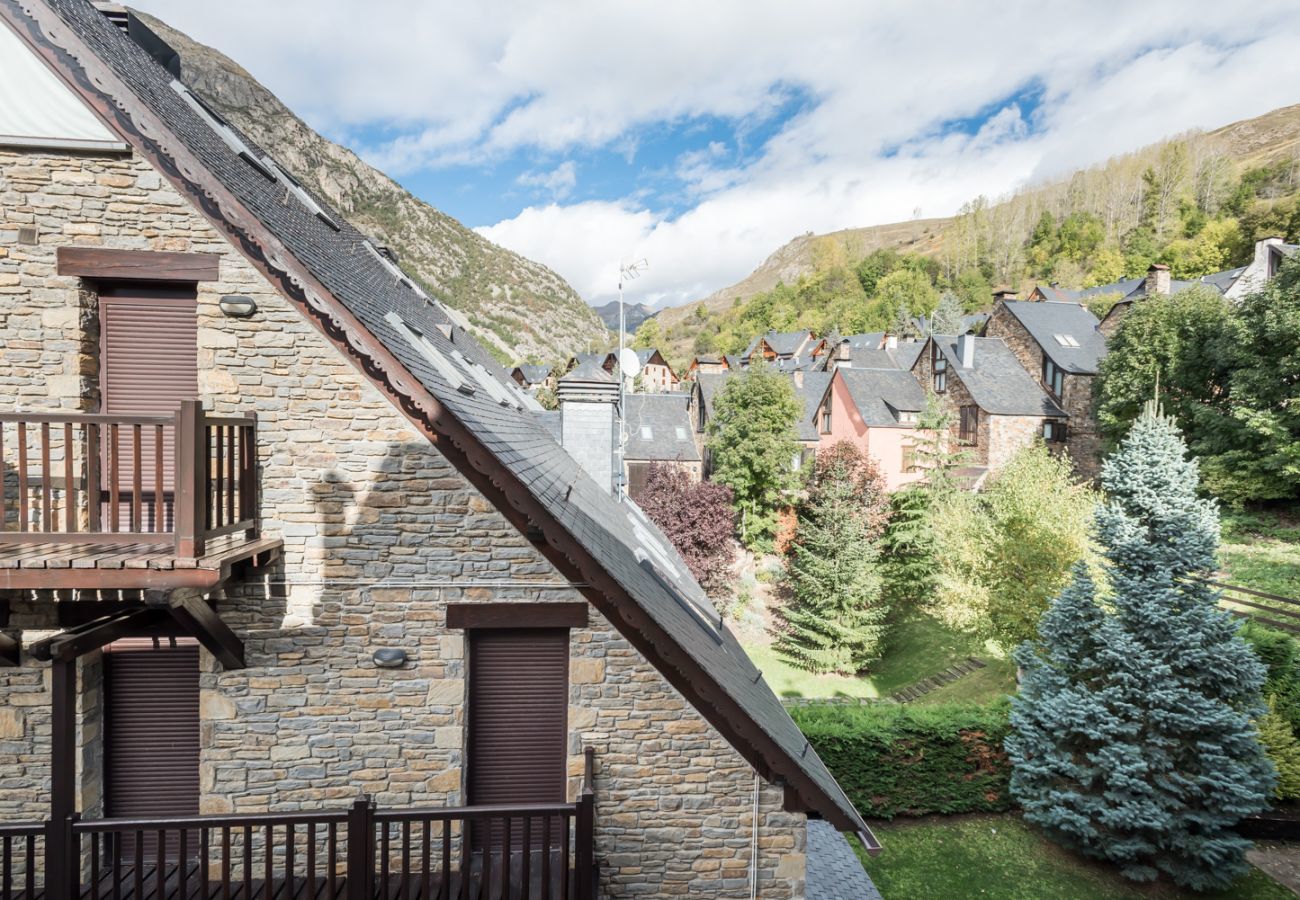 Casa Pujo de Totiaran, située à Salardu, à 5 km de Baqueira 1500